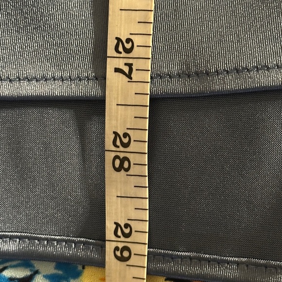 Like Love Women’s Button Down Long Sleeve Shirt. - Picture 4 of 6